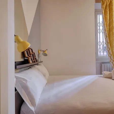 Apartment Joivy Welcoming Flat With Balcony Next To Naviglio Grande *