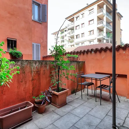 Appartamento Joivy Welcoming Flat With Balcony Next To Naviglio Grande Milano