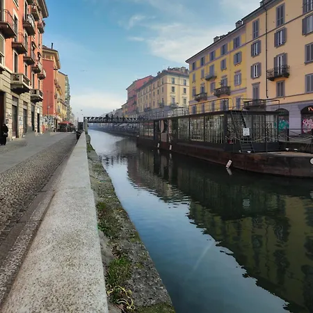 Joivy Welcoming Flat With Balcony Next To Naviglio Grande Apartmán