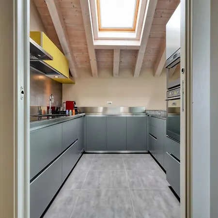 Joivy Elegant With Parking And Balcony *