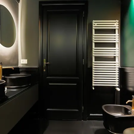 The Rent - Refined Loft In Downtown Milano