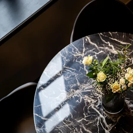 Apartman The Rent - Refined Loft In Downtown *