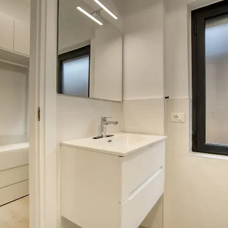 Suzzani 273 - Interno C1 Apartment