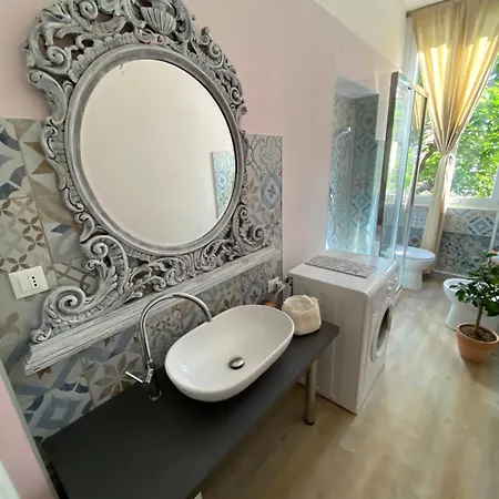 Officina Scrittoria * Mailand