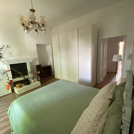 Officina Scrittoria Apartment