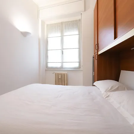 Bonomelli Con Posto Auto Fondazione Prada Apartment Milan