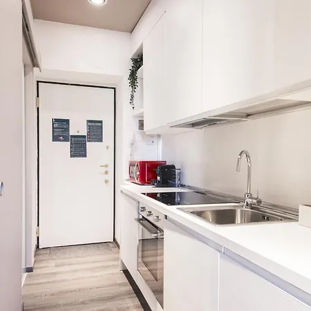 Easylife - - Marcello 32 - Apartament *