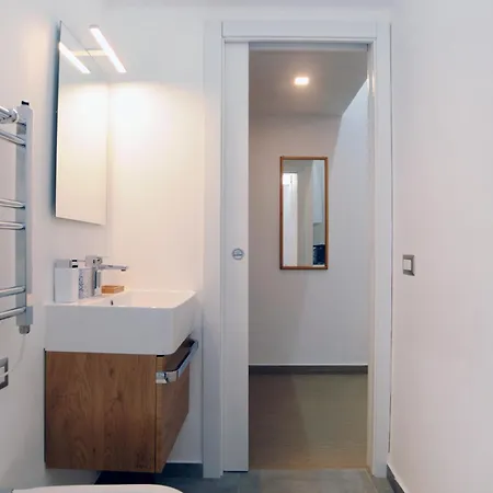 Apartment Travel Inside Srl - Custodi