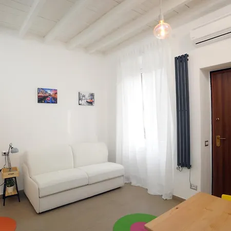 Appartement Travel Inside Srl - Custodi Milaan