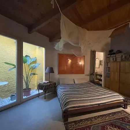 Charming Loft For Art Lovers