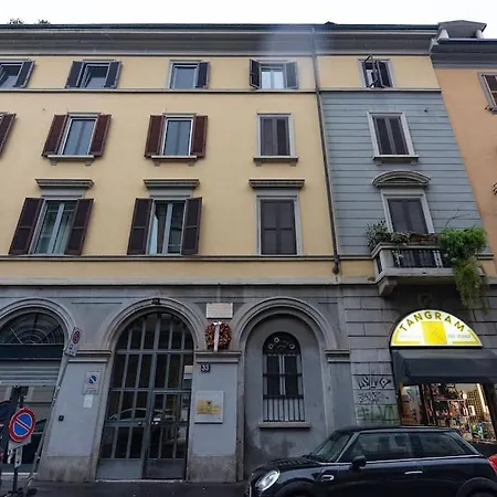 Commenda Loft Apartment Milan