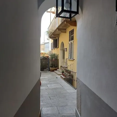 The Painter House On The River Apartment