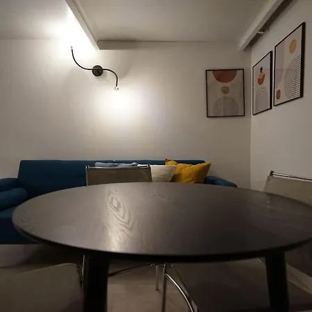 A Due Passi Dal Bosco Verticale * Mailand