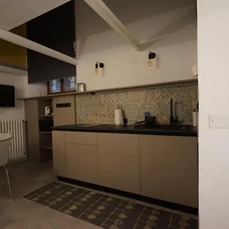 A Due Passi Dal Bosco Verticale Μιλάνο