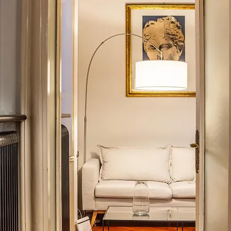 Апартаменты Solferino Charme