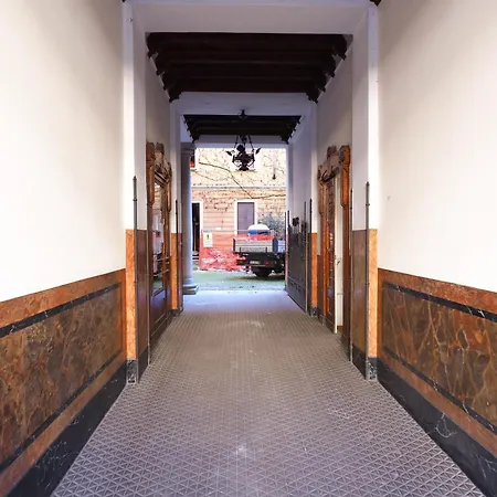 Mila Pisacane * Милан