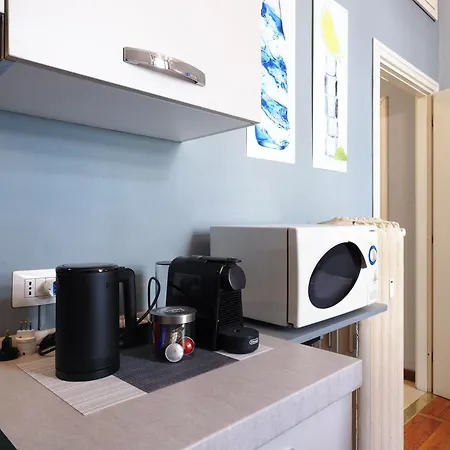 Mila Pisacane Milaan