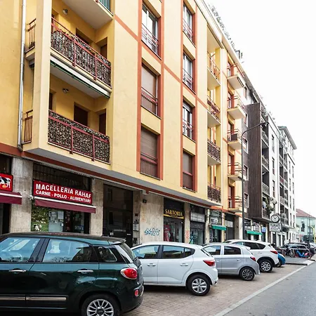 Guesthost - Istria M5 & Zara Comfy Lägenhet Milano