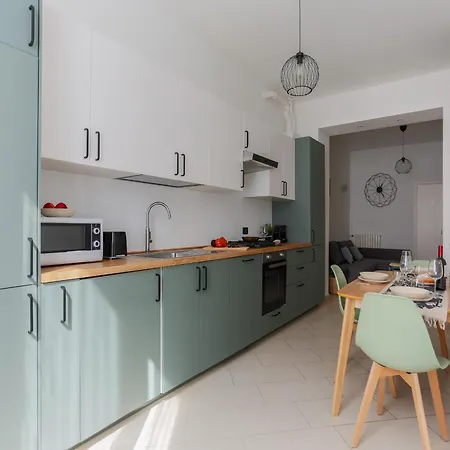 The Rent - Corso Buenos Aires 아파트 *