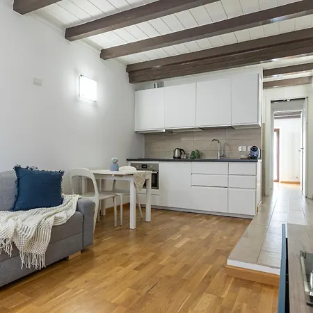 Beplace In Porta Venezia *