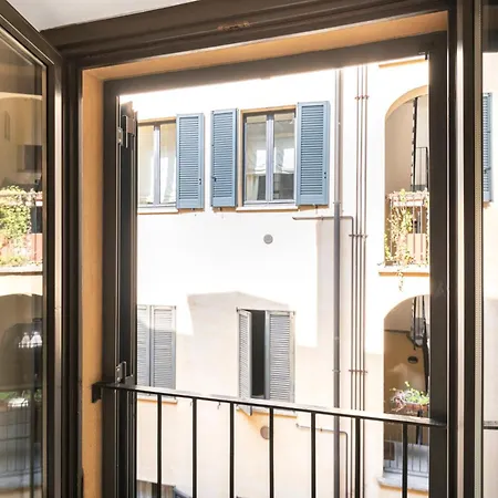 Central Studio Apartament Mediolan