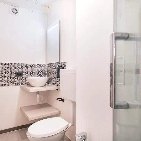 Central Studio Apartament Mediolan