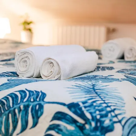 The White Jungle - San Babila Attic شقة *