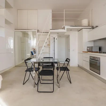 Loft Martini