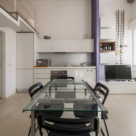 Loft Martini