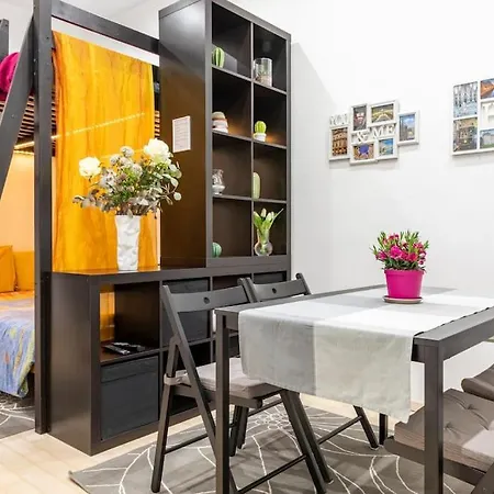 Charm Crema Centro, Relax Apartment *