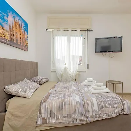 Bright & Cozy - Center Apartmán *