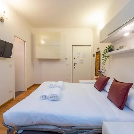 I Host - Bergamo 3 *