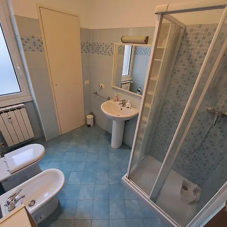 Comfortable And Spacious In * Milaan