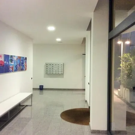 Vicino Metro Precotto, Garage Gratuito Apartmán *