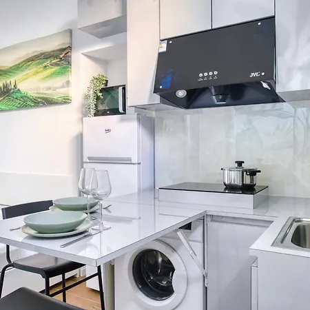 Rosmini13; Lil Gem In Sempione District Appartement