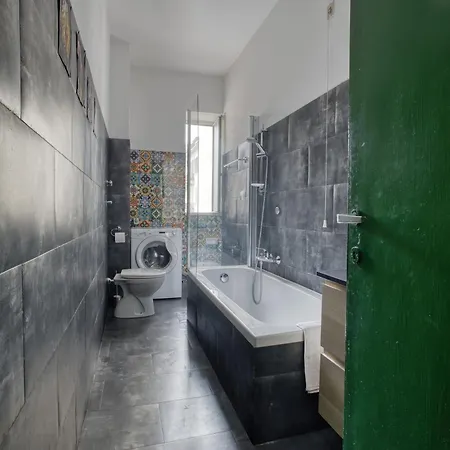 Marta's Cozy Flat In Citylife Appartamento
