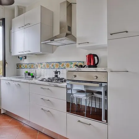 아파트 Balilla30; Spacious 2 Bedroom Next To Center 밀라노