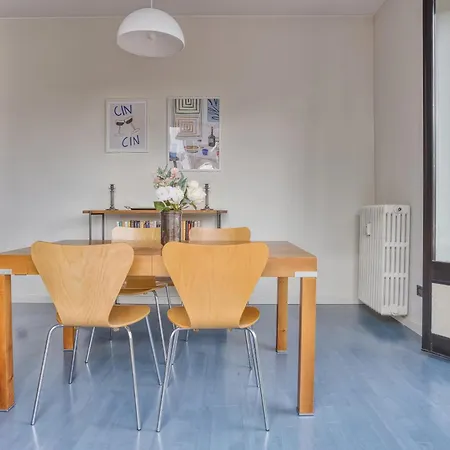 Balilla30; Spacious 2 Bedroom Next To Center Apartament