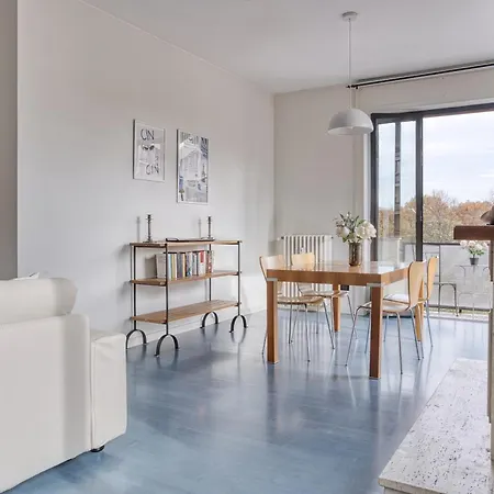 Balilla30; Spacious 2 Bedroom Next To Center