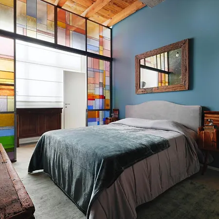 Luxury Loft Navigli Apartment