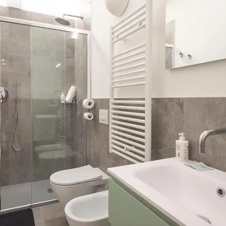 Apartamento Youhosty - Palazzo Crovato 3c