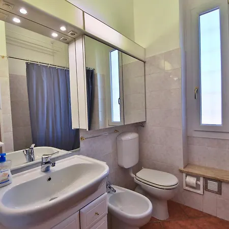 The Metropolitan Cozy Near Duomo + Wifi Milan