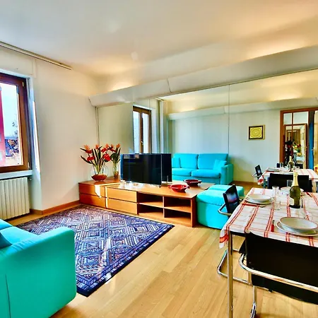Apartment The Metropolitan Cozy Near Duomo + Wifi Milan