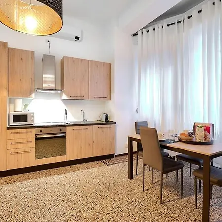 Apartment Isola Suite-hosted By Sweetstay