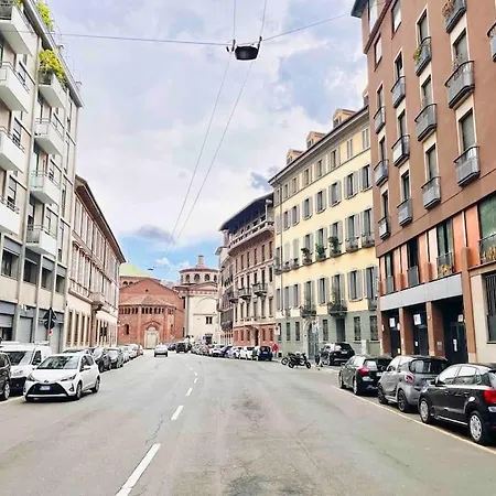 5 Min Walk To Duomo Petite Loft! Apartament *