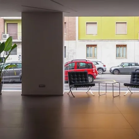 Contempora - Trilocale C. Di Rienzo 37 * Milan