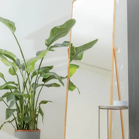 Navigli 10 Min Loft Moderno Con Area Esterna Διαμέρισμα
