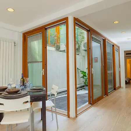 Апартаменты Navigli 10 Min Loft Moderno Con Area Esterna *