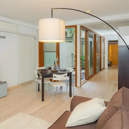 Navigli 10 Min Loft Moderno Con Area Esterna Appartement *