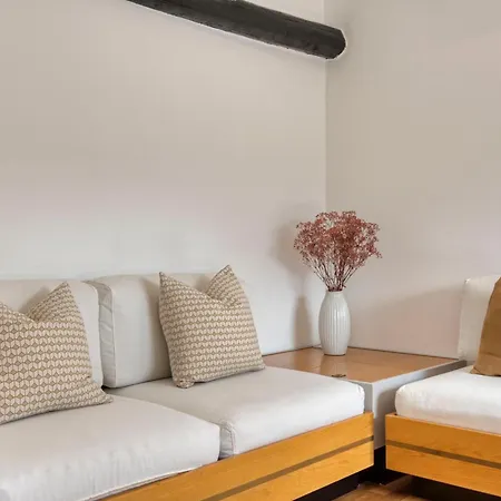 Royal -montenapoleone- * Milánó